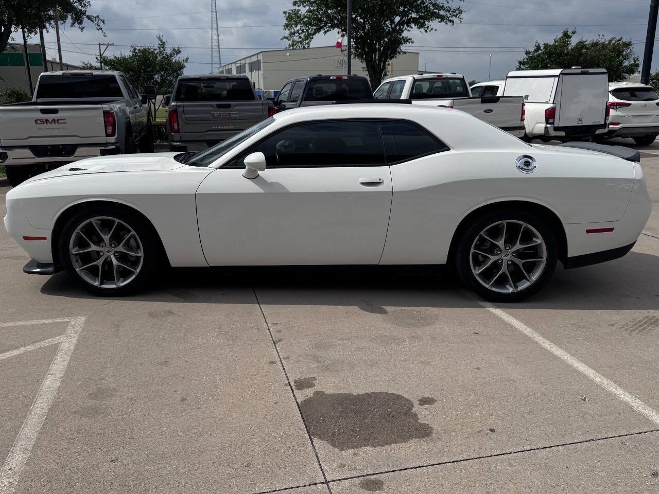 Used 2023 Dodge Challenger GT RWD image 12