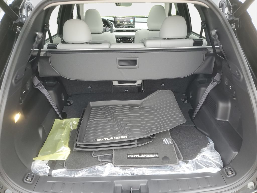 New 2026 Mitsubishi Outlander SE AWD/4WD image 25
