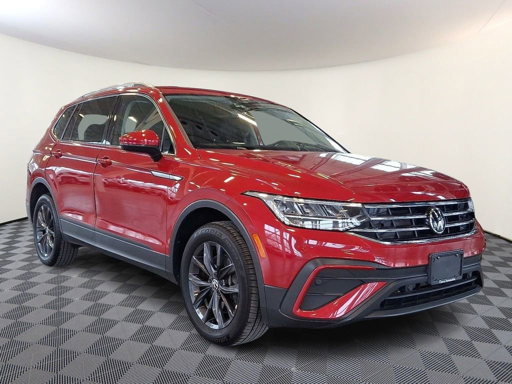 Used 2022 Volkswagen Tiguan SE