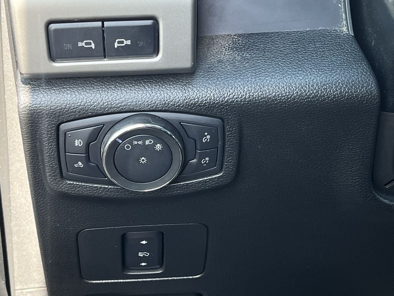 Used 2019 Ford F250 Lariat w/ Lariat Value Package AWD/4WD image 20