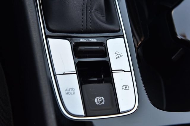 Used 2024 Hyundai Santa Cruz SEL FWD image 16