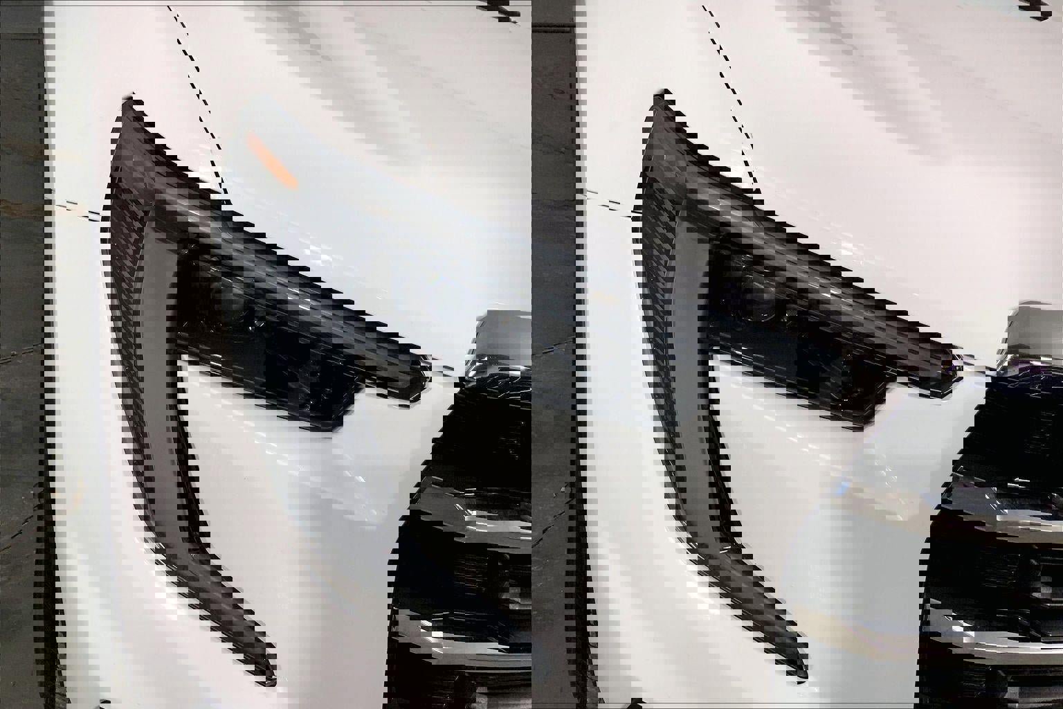 Used 2025 GMC Acadia Elevation image 27