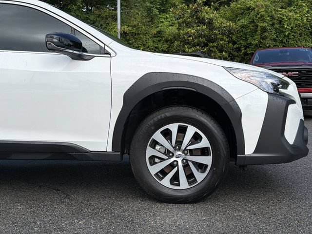 Used 2025 Subaru Outback Premium AWD/4WD image 9