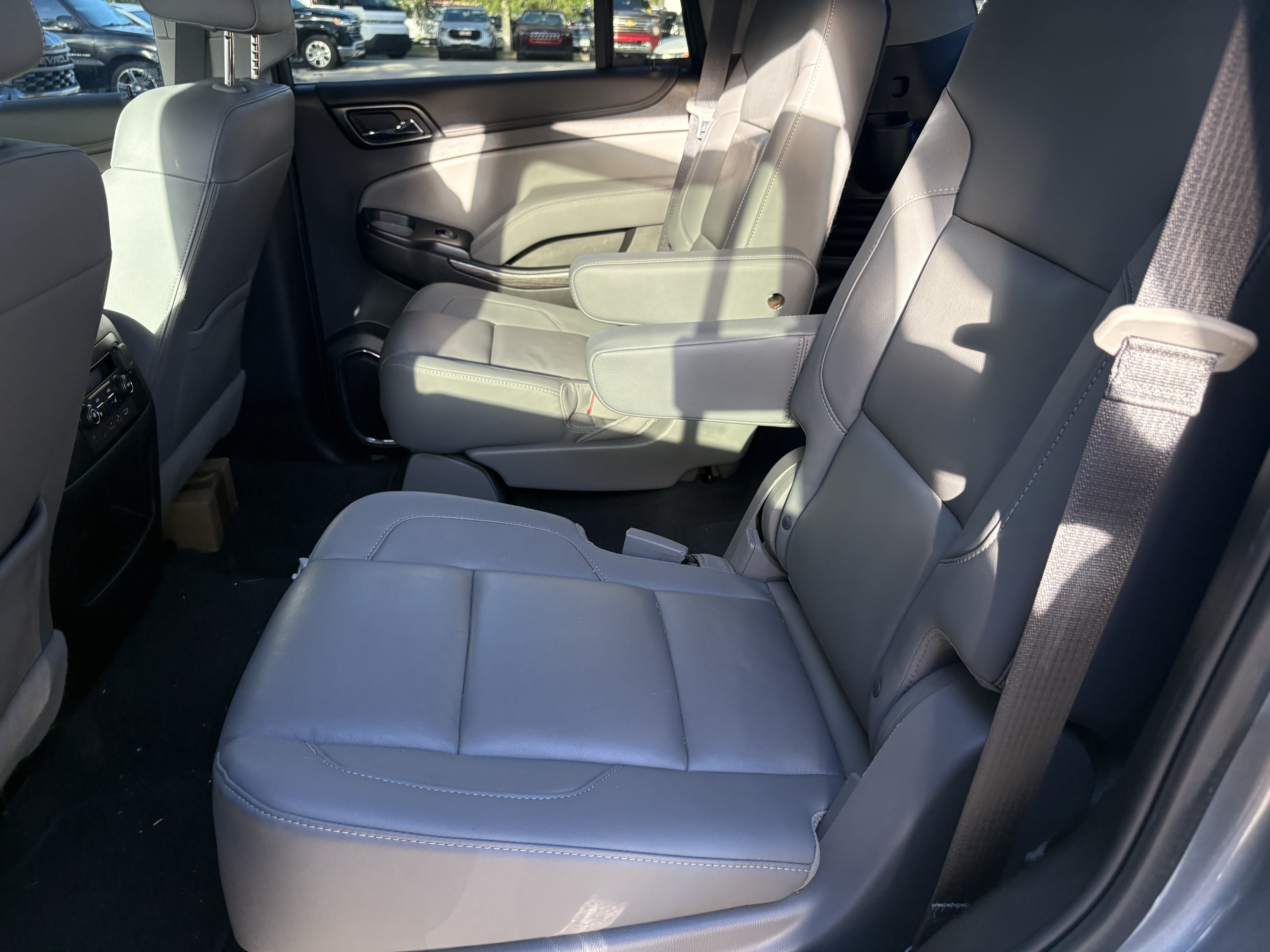 Used 2020 Chevrolet Tahoe LT RWD image 9