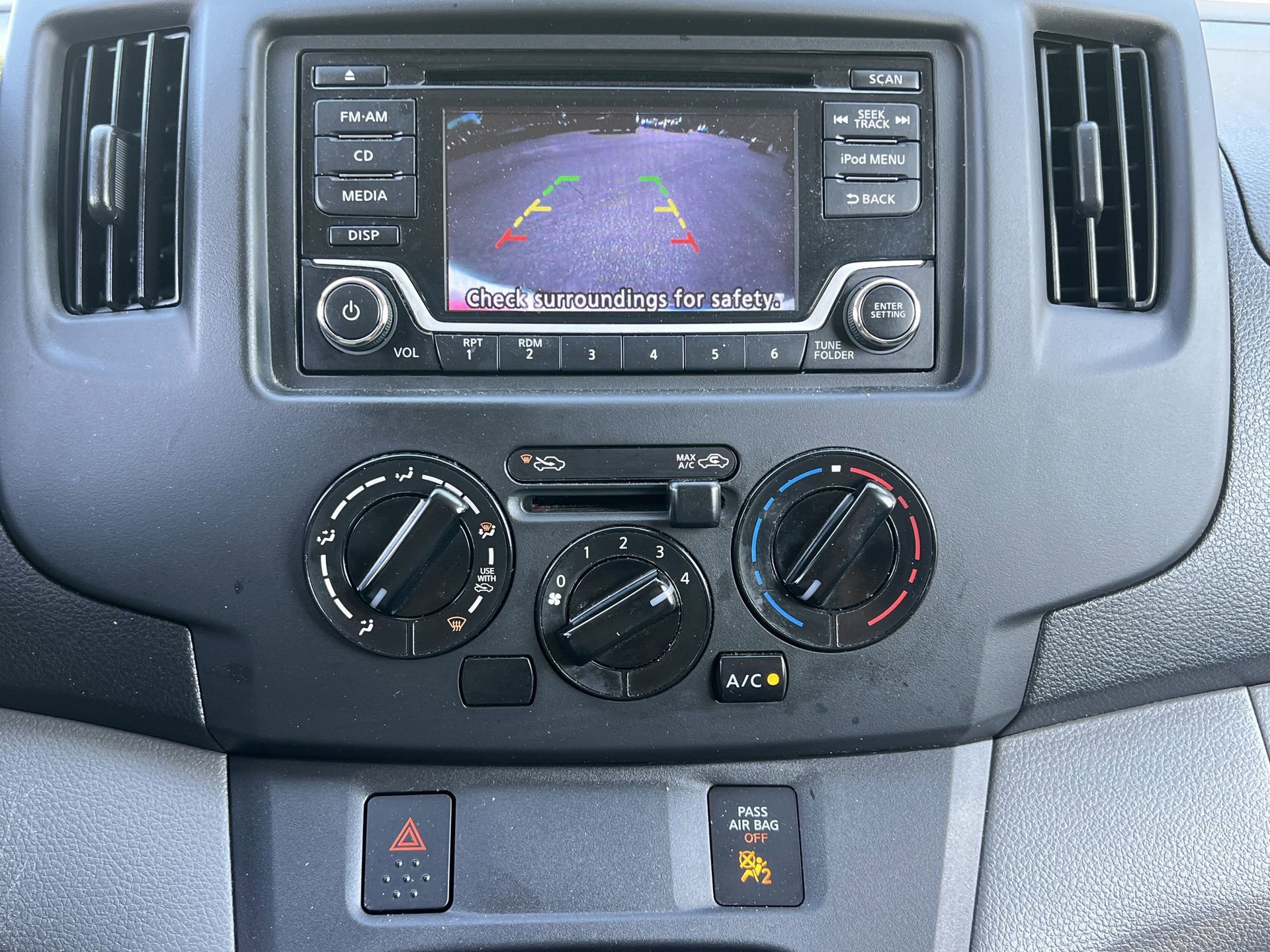 Used 2019 Nissan NV200 S w/ Cruise Control Package image 3