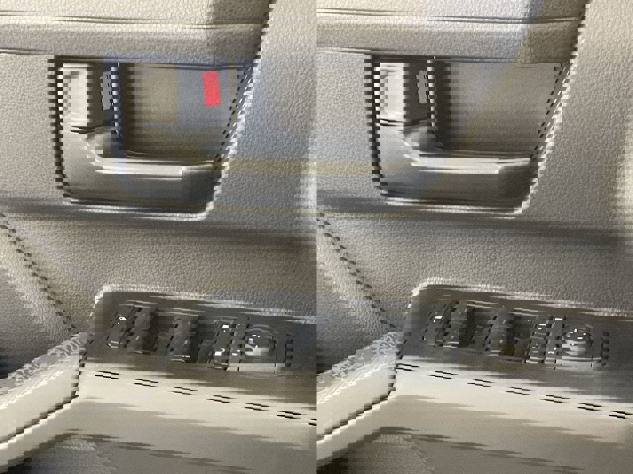 New 2026 Toyota Tacoma SR5 image 17