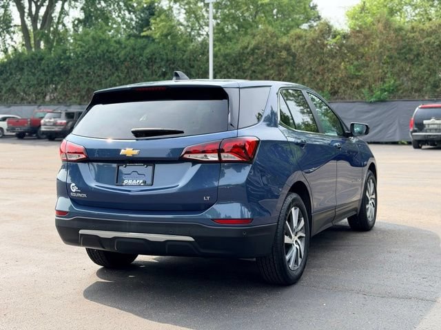 Used 2024 Chevrolet Equinox LT w/ LPO, Floor Liner Package FWD image 4
