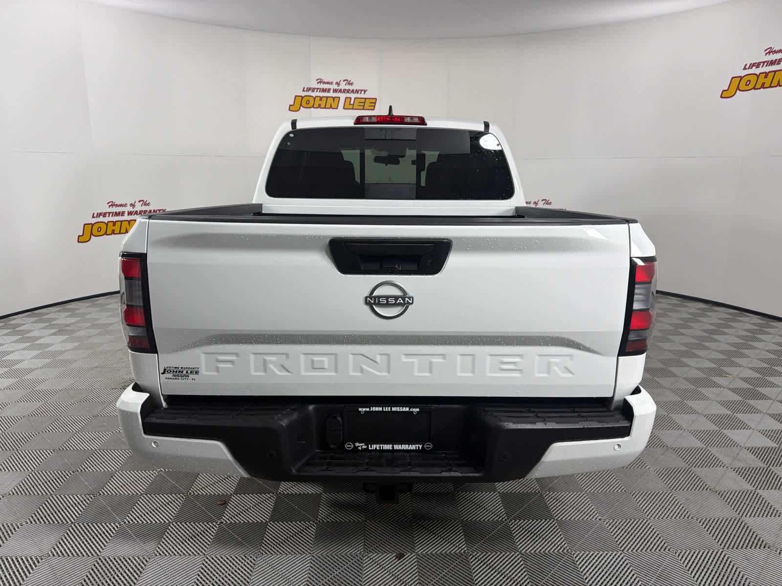 New 2025 Nissan Frontier SV w/ SV Convenience Package image 4