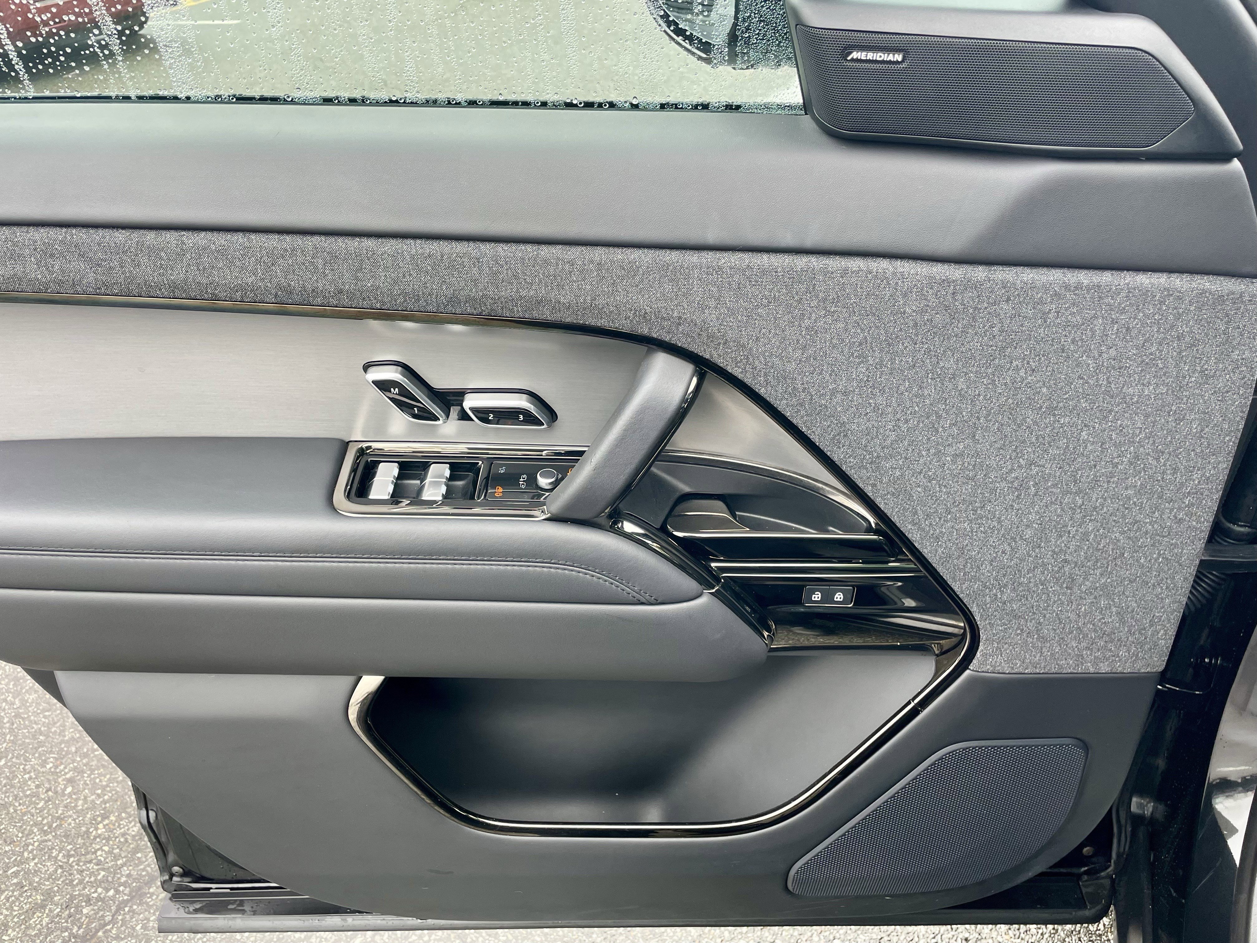 Certified 2023 Land Rover Range Rover Sport SE Dynamic image 12