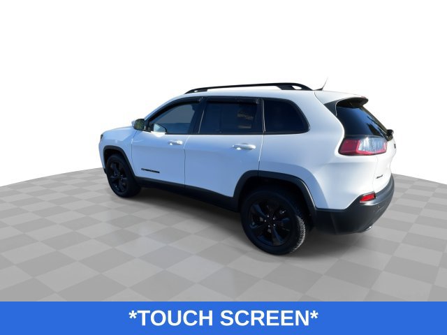 Used 2020 Jeep Cherokee Latitude w/ Cold Weather Group AWD/4WD image 7