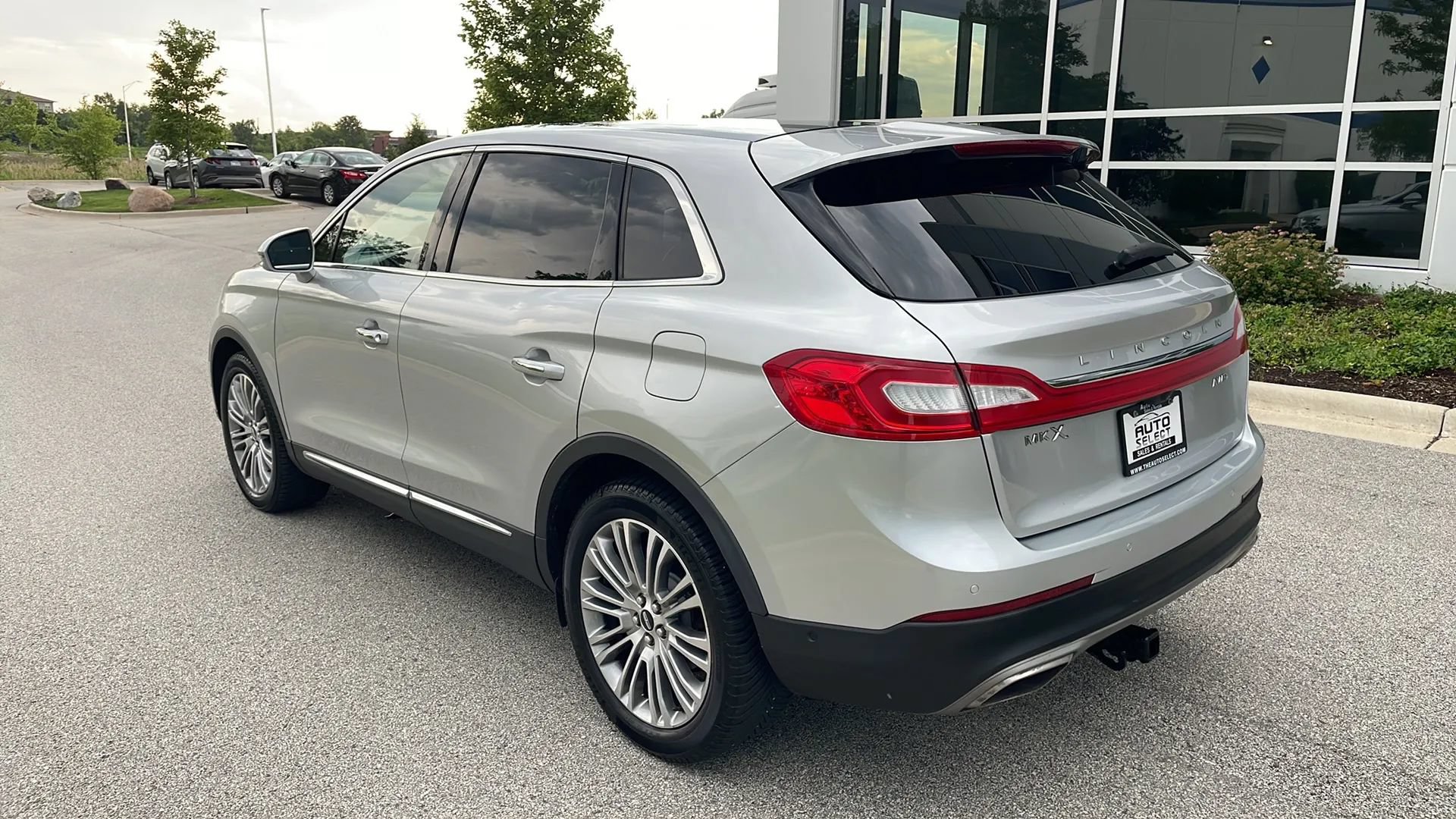 Used 2018 Lincoln MKX Reserve AWD/4WD image 7