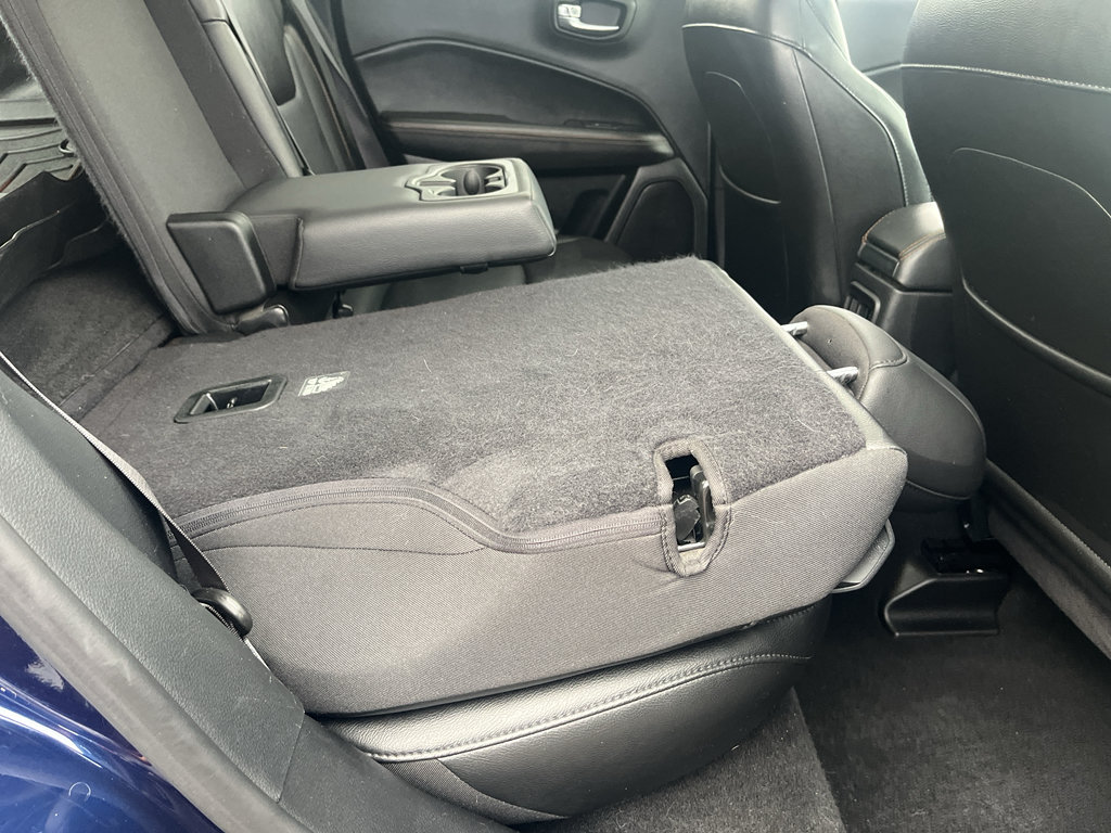 Used 2018 Jeep Compass Limited w/ Navigation Group AWD/4WD image 34