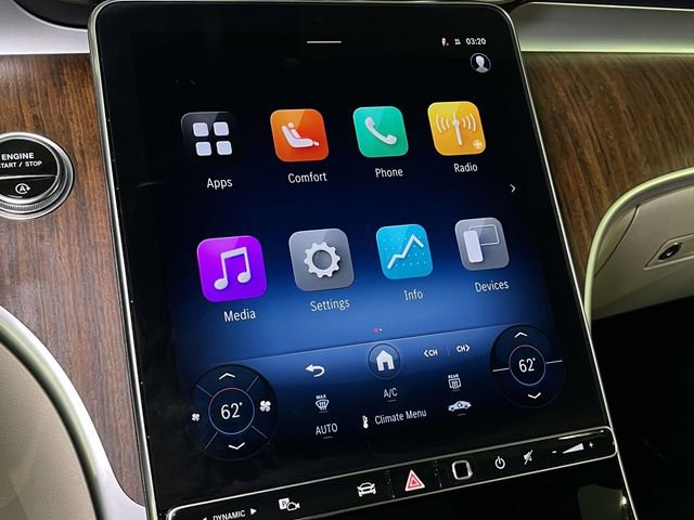 Used 2025 Mercedes-Benz C 300 Sedan image 29