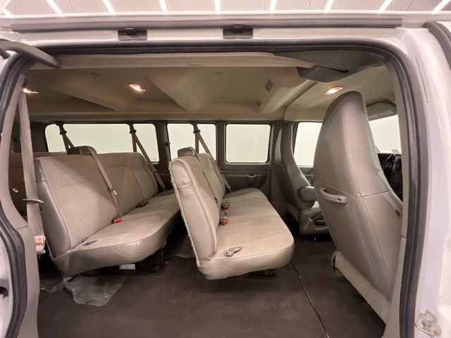 Used 2024 Chevrolet Express 3500 LT w/ LT Preferred Equipment Group RWD image 25
