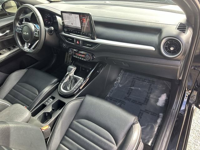 Used 2024 Kia Forte GT-Line w/ GT-Line Premium Package image 29