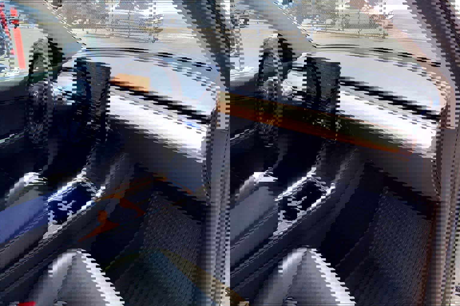 Used 2021 Tesla Model Y 2WD image 22