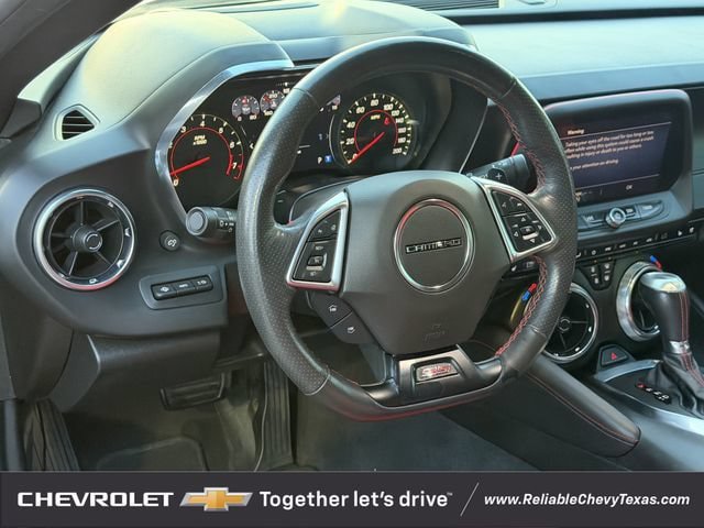 Used 2022 Chevrolet Camaro SS RWD image 12