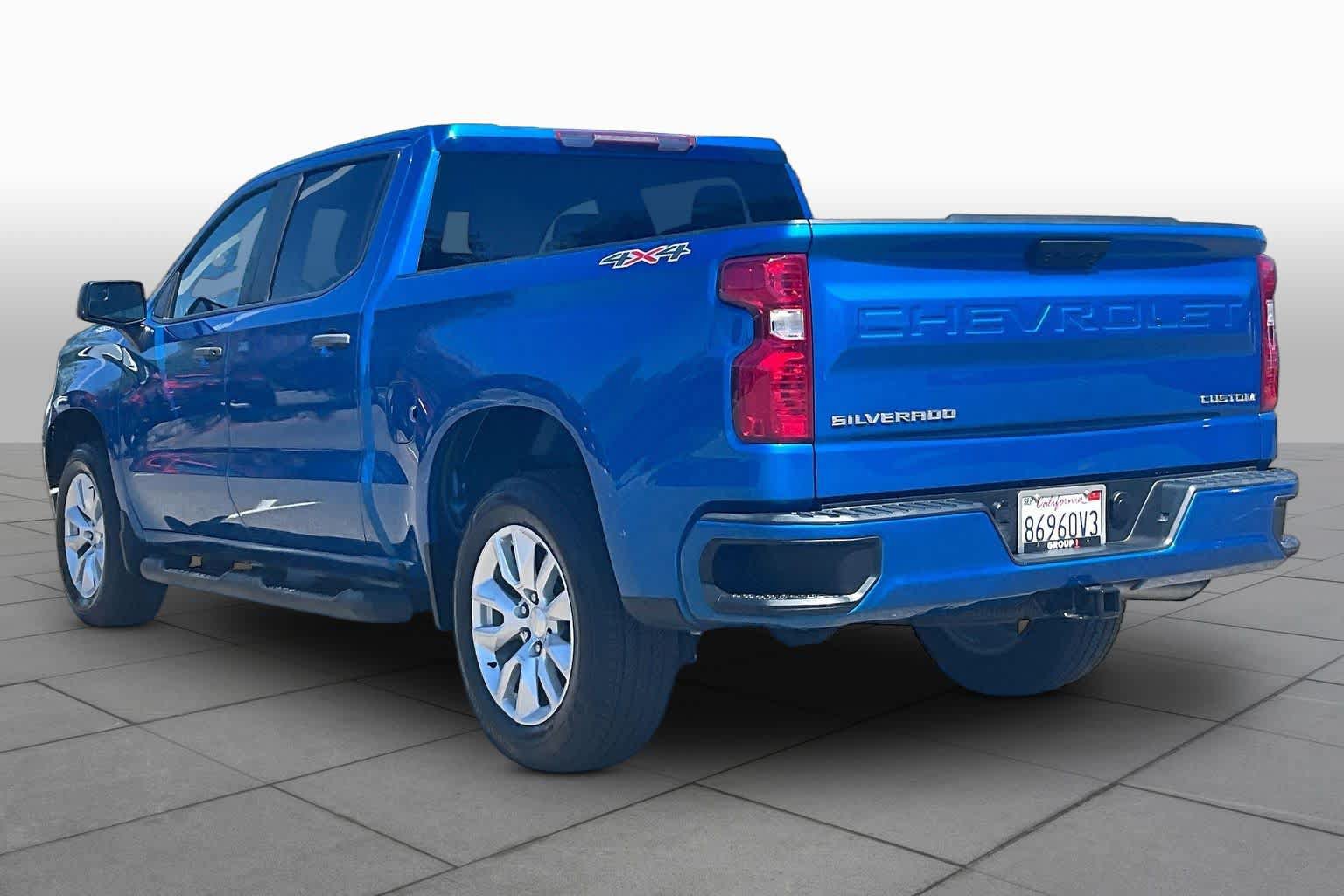 Used 2023 Chevrolet Silverado 1500 Custom AWD/4WD image 11