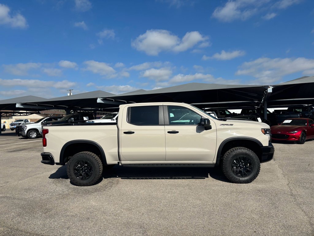 New 2026 Chevrolet Silverado 1500 ZR2 w/ Dark Appearance Package AWD/4WD image 4