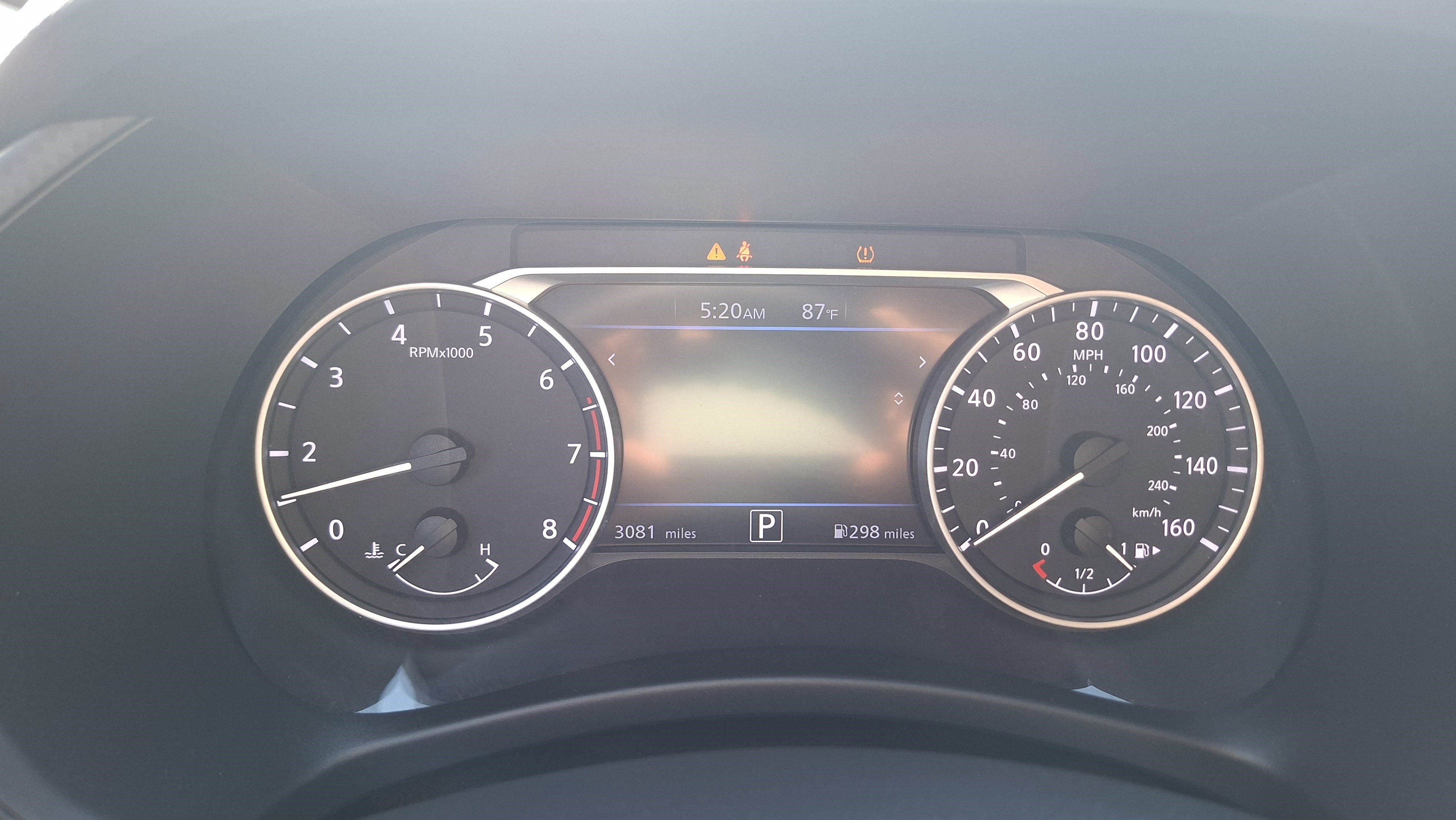 Used 2025 Nissan Sentra SV FWD image 11