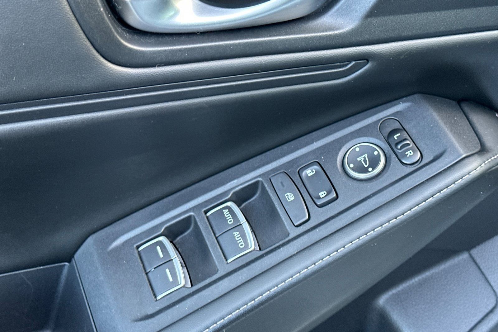 Used 2023 Honda Accord Sport image 11