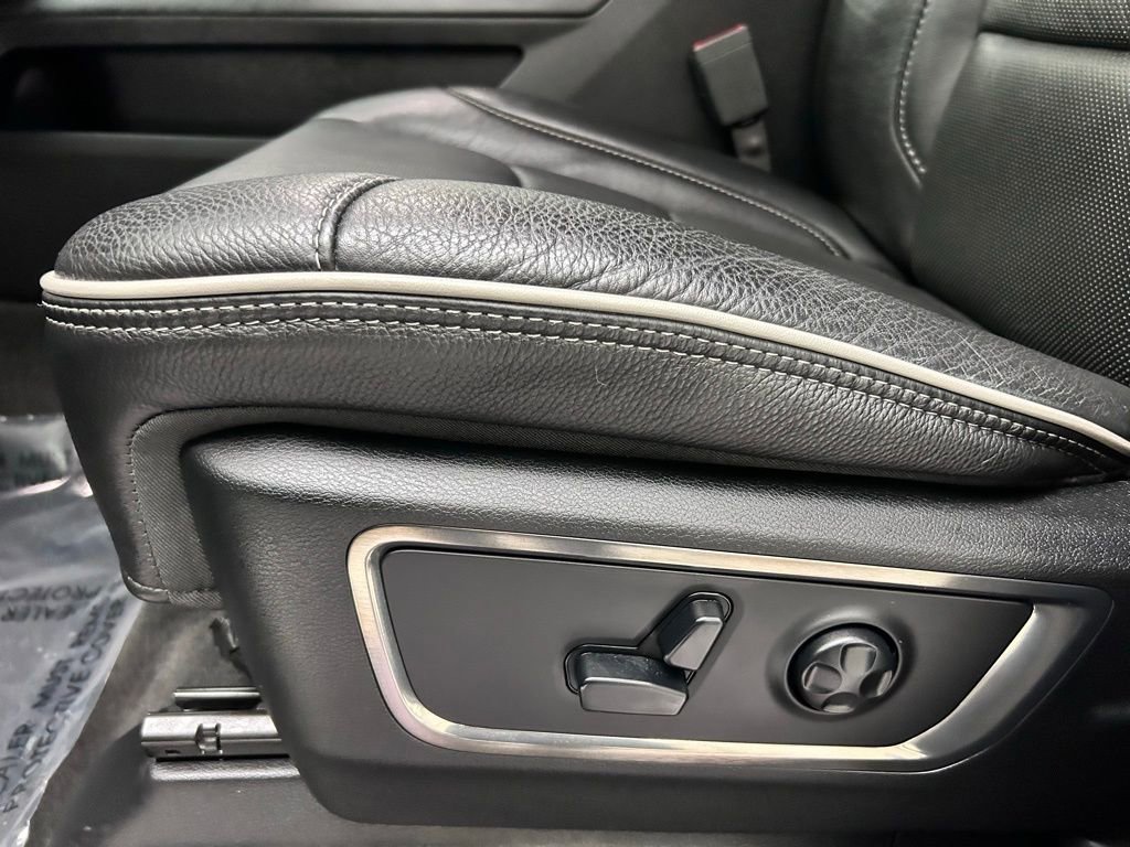 Used 2020 RAM 1500 Limited image 14