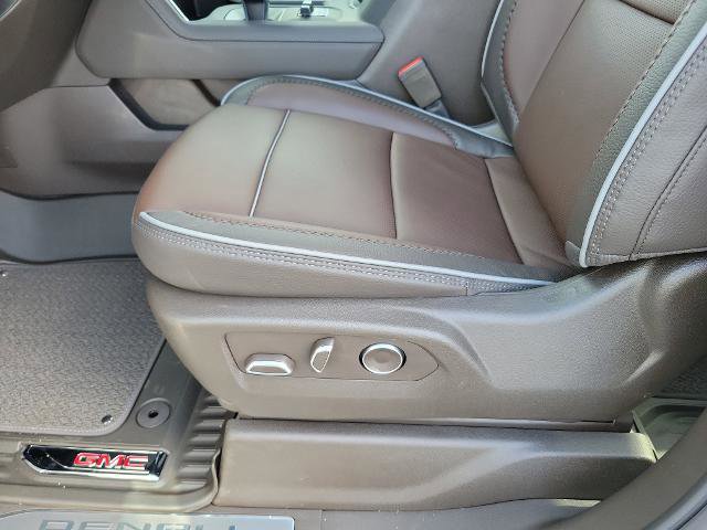 New 2026 GMC Sierra 1500 Denali image 13