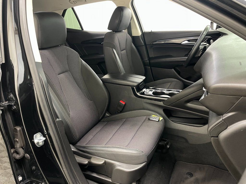 Used 2023 Buick Envision Preferred image 37