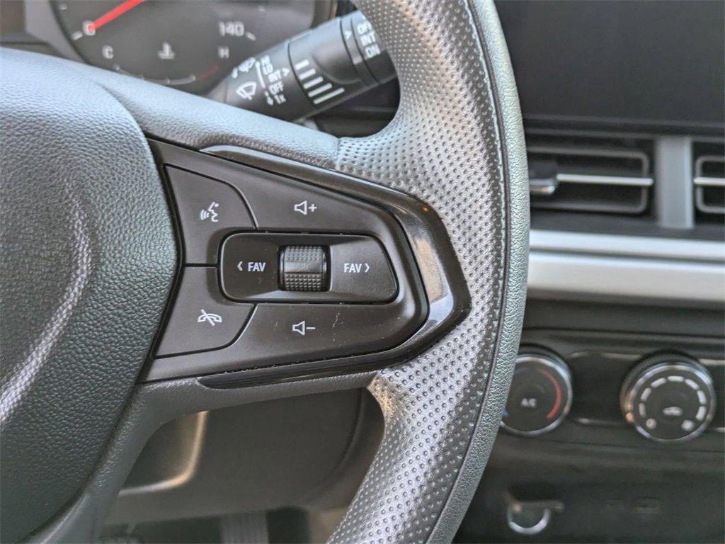 Used 2025 Chevrolet Trax LS image 20