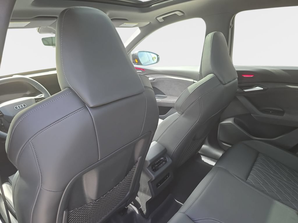 New 2027 Audi SQ6 e-tron Premium Plus AWD/4WD image 8
