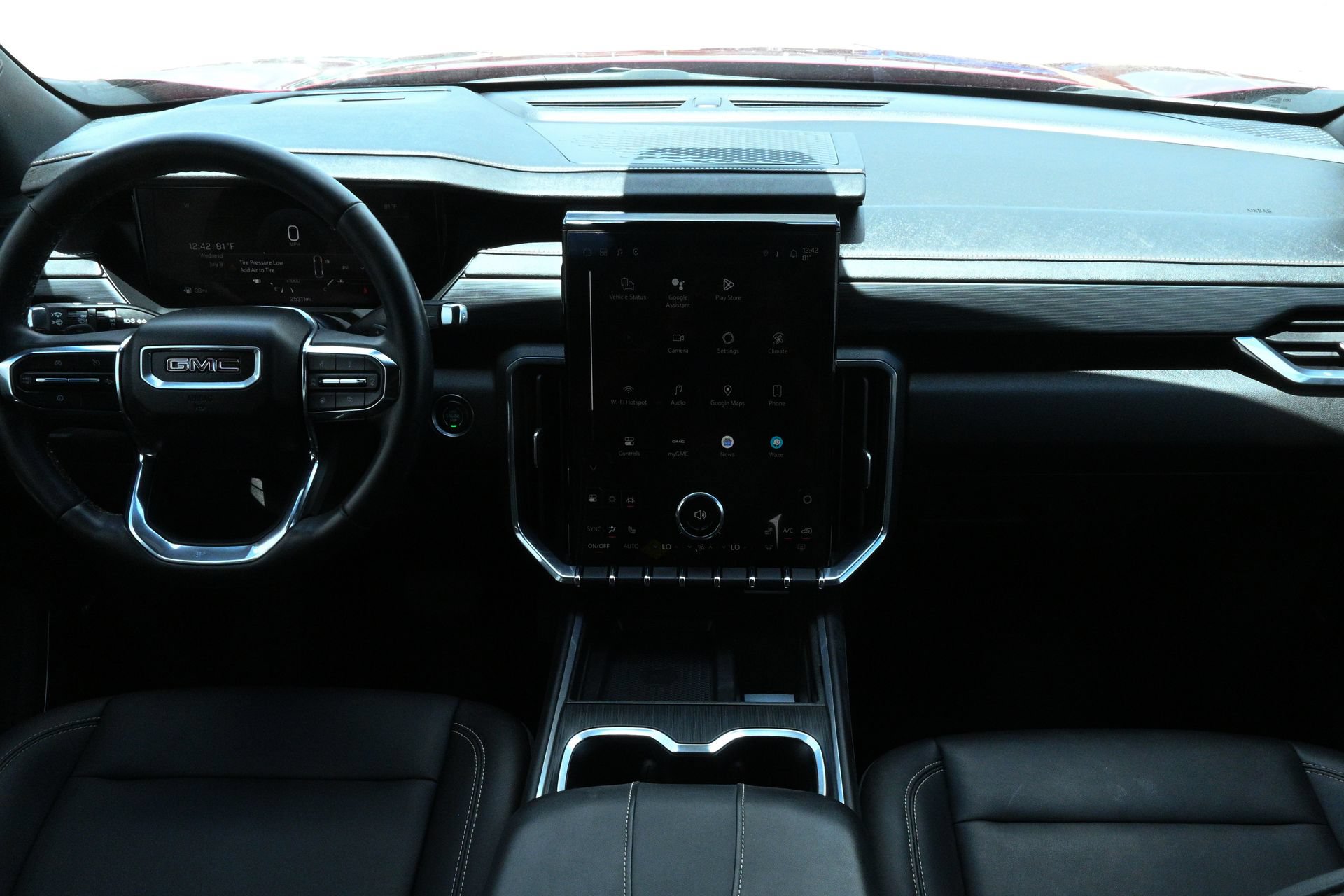 Used 2024 GMC Acadia Elevation w/ LPO, Floor Liner Package FWD image 10