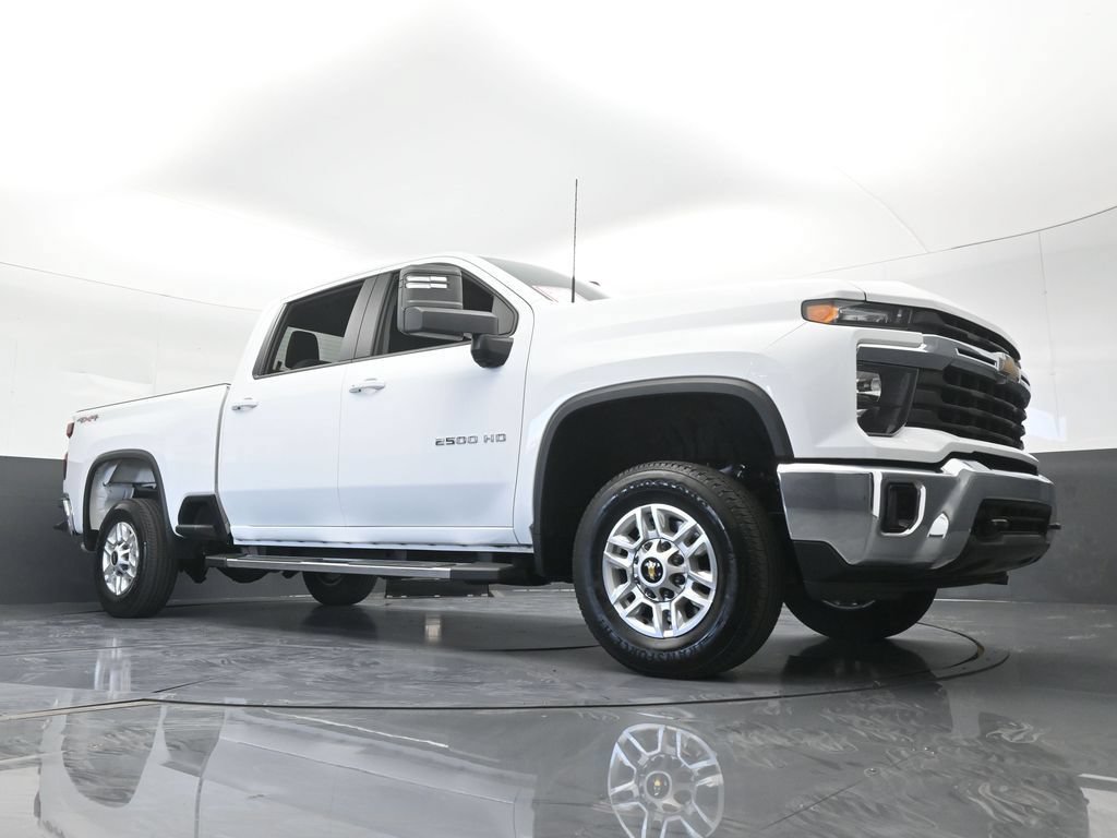 Used 2025 Chevrolet Silverado 2500 LT w/ Convenience Package AWD/4WD image 68