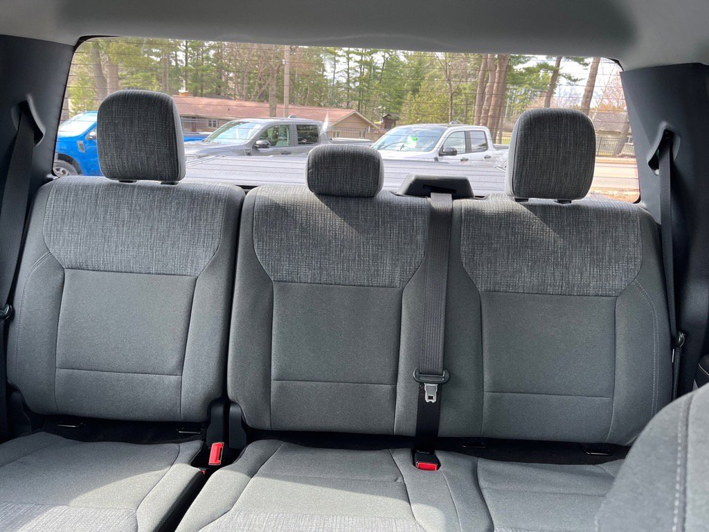 Used 2022 Ford F150 Lightning XLT image 16