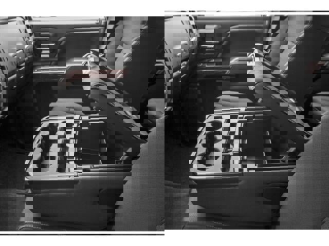 Used 2017 GMC Sierra 3500 SLT w/ Duramax Plus Package image 15