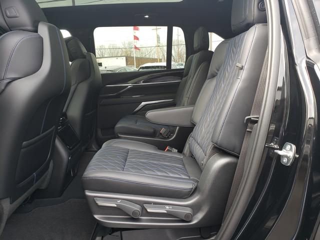 New 2026 Cadillac Escalade IQ Luxury 1 image 12