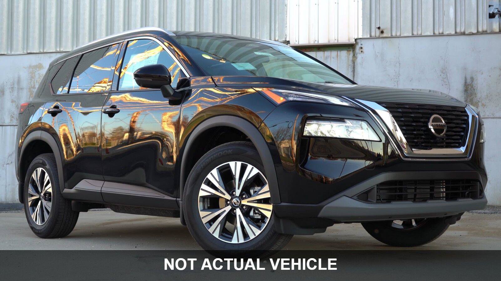 Used 2024 Nissan Rogue S FWD image 7