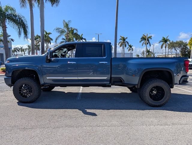 New 2026 Chevrolet Silverado 3500 High Country w/ High Country Premium Package image 4