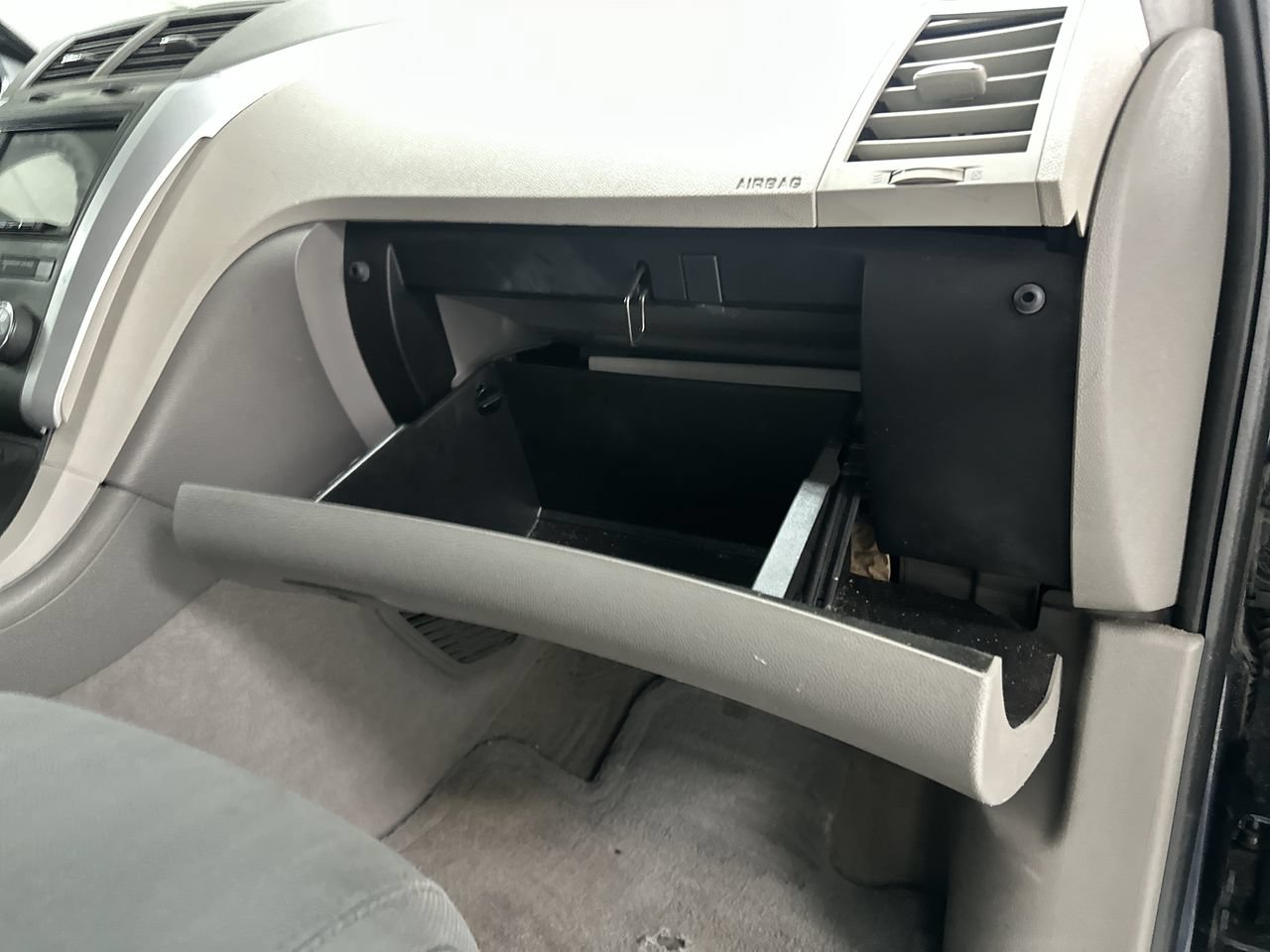 Used 2012 Chevrolet Traverse LS FWD image 19