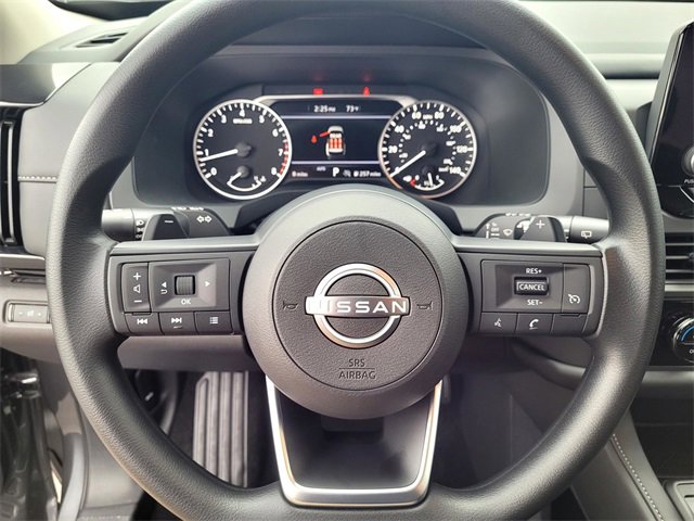 New 2025 Nissan Pathfinder S image 10