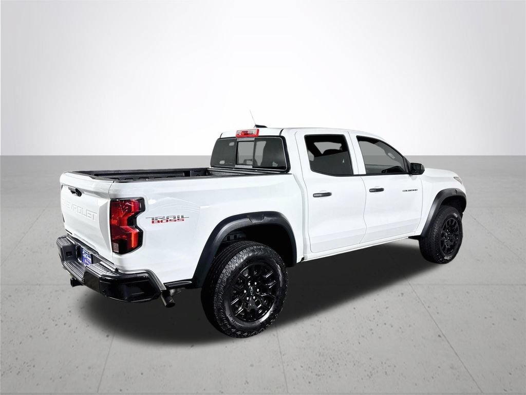 Used 2026 Chevrolet Colorado Trail Boss AWD/4WD image 6