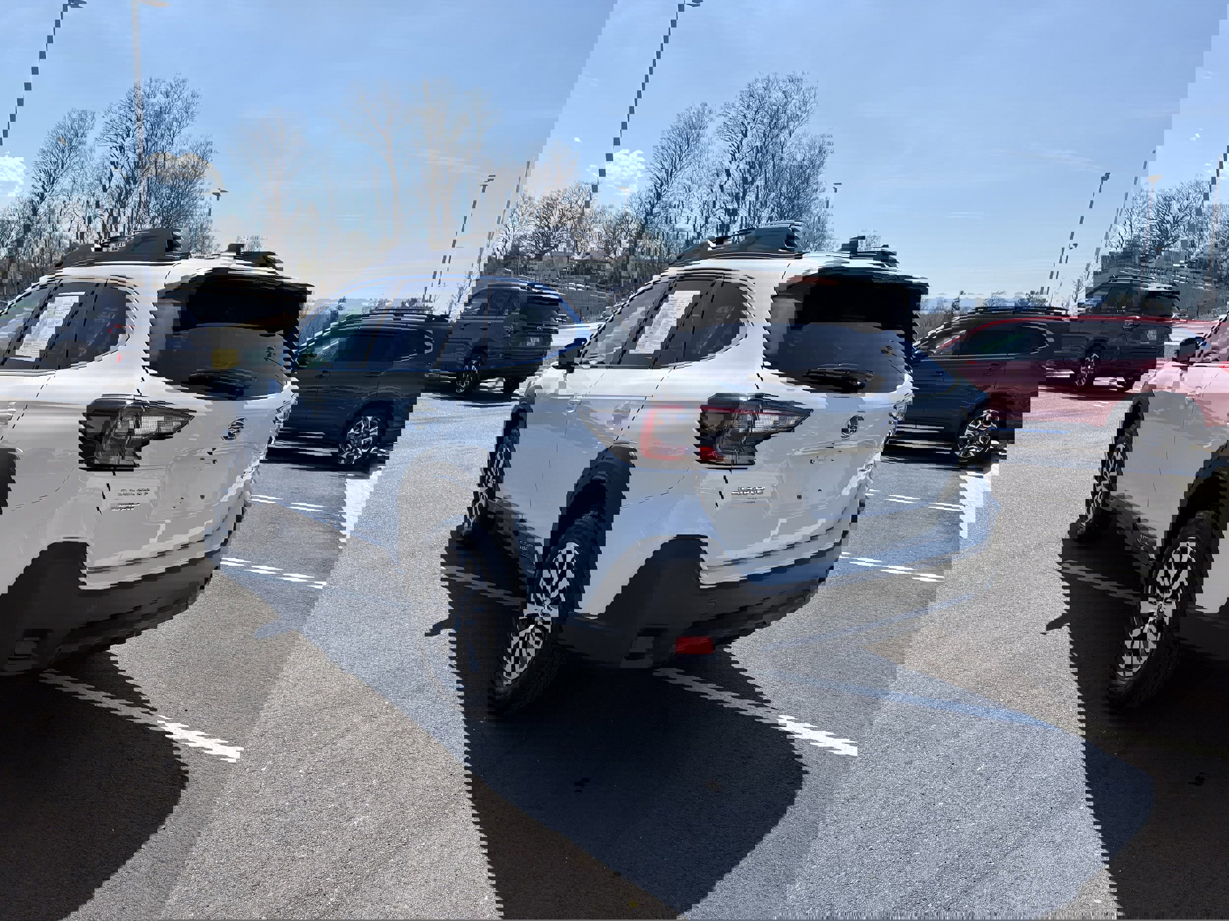 Certified 2025 Subaru Outback Premium image 6