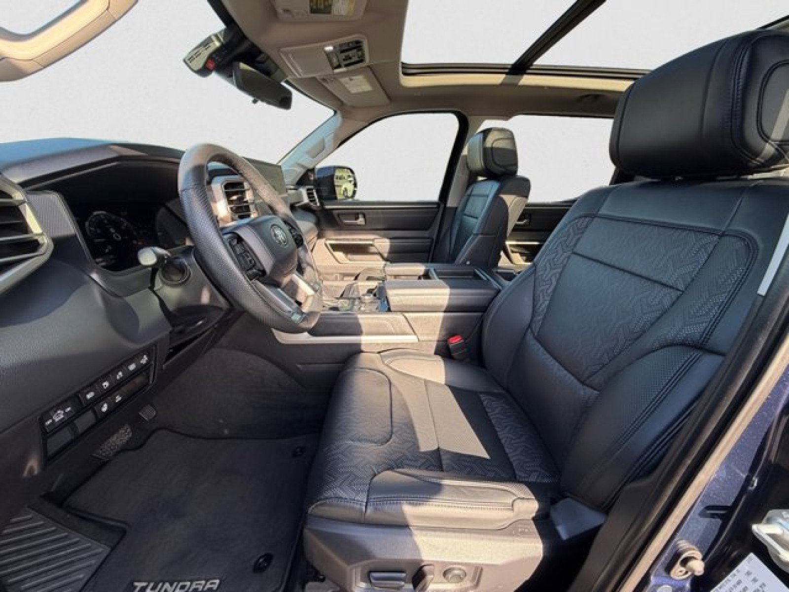 Used 2024 Toyota Tundra Limited image 10