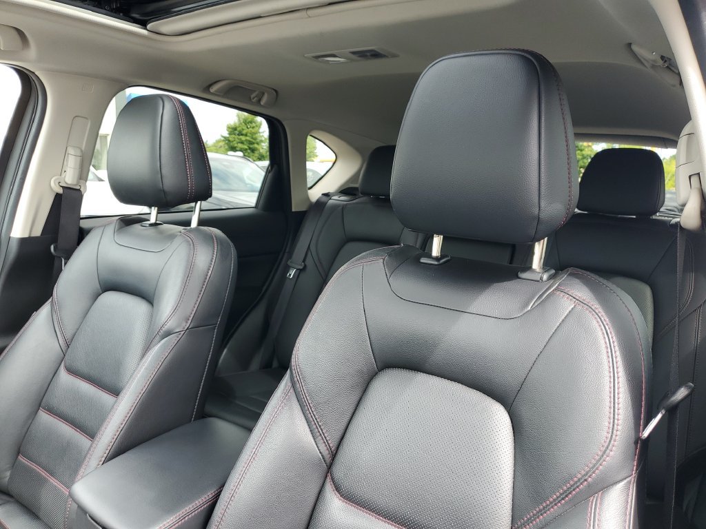 Certified 2025 MAZDA CX-5 Carbon Edition AWD/4WD image 14