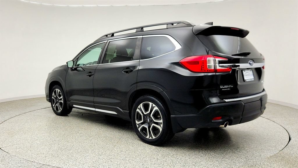 Used 2023 Subaru Ascent Limited AWD/4WD image 7