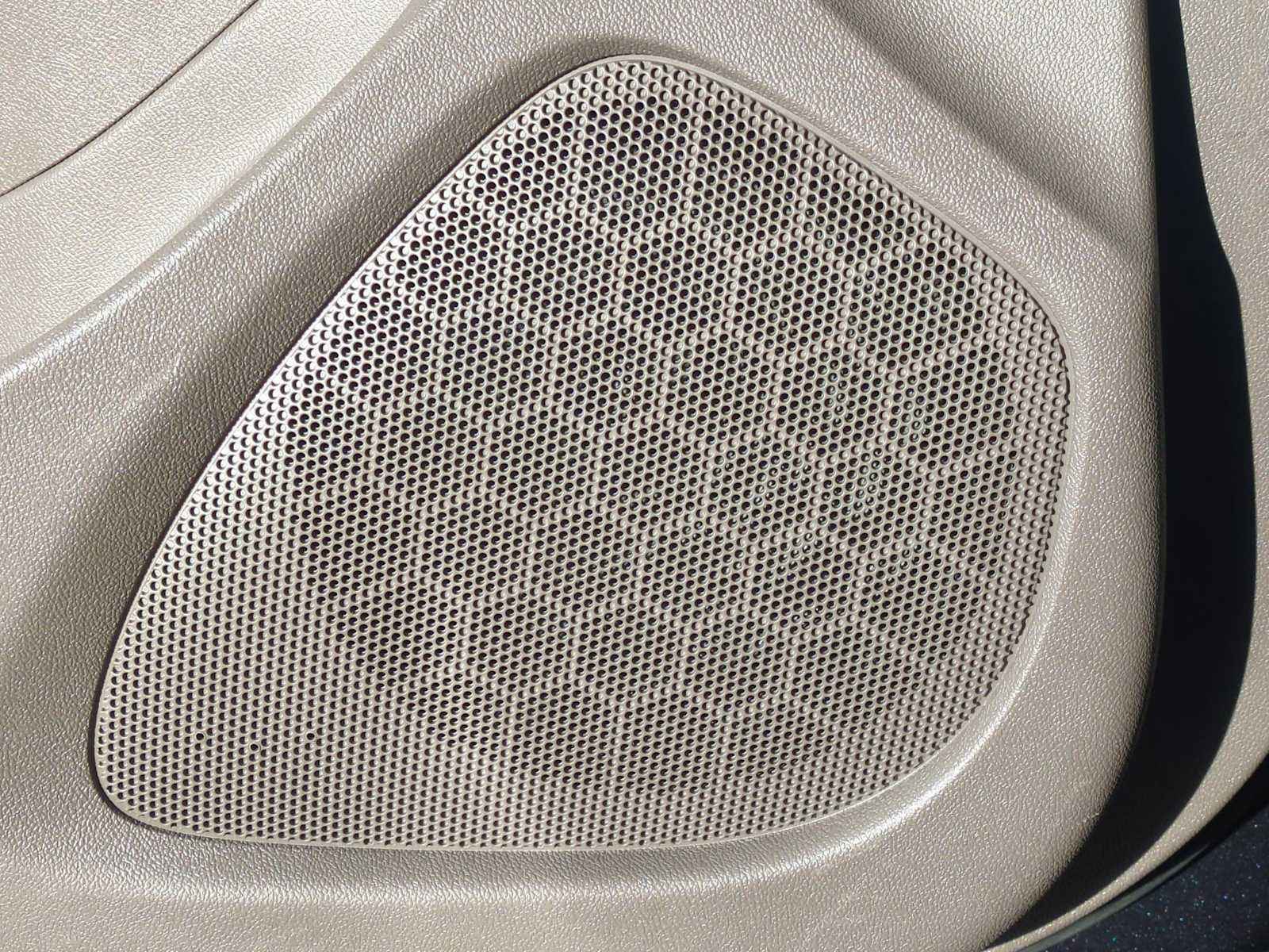 Used 2023 Chevrolet Malibu LS image 23