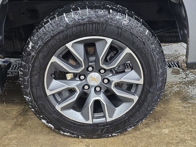 Used 2023 Chevrolet Silverado 1500 LT image 34