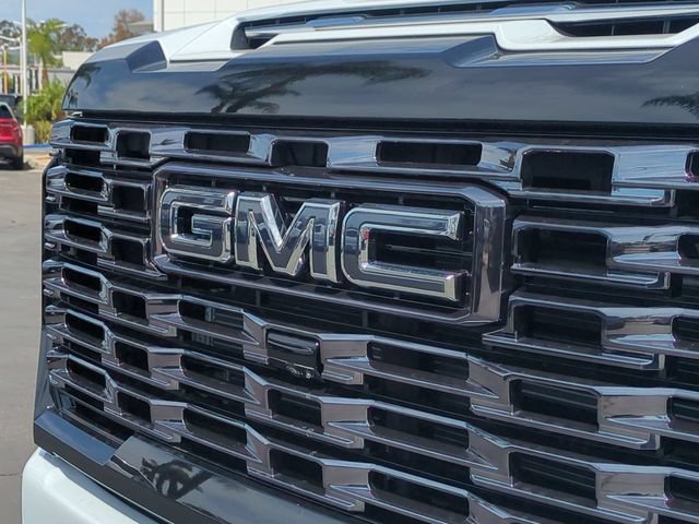 New 2026 GMC Sierra 3500 Denali Ultimate AWD/4WD image 33