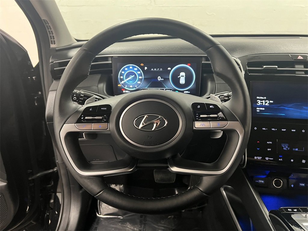 Used 2024 Hyundai Tucson Limited image 17