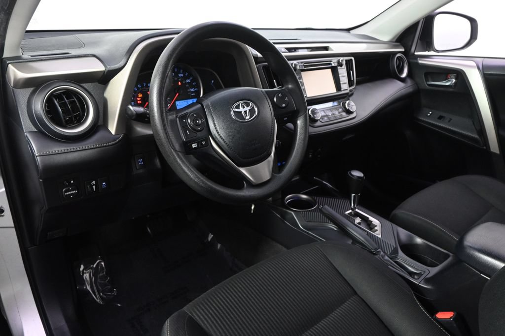Used 2014 Toyota RAV4 XLE AWD/4WD image 12
