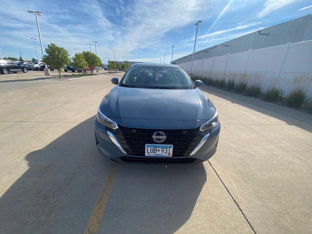Used 2024 Nissan Sentra SV w/ All-Weather Package FWD image 2